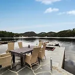 Gorgeous In Forde I Hordaland With Wifi Nyaraló *