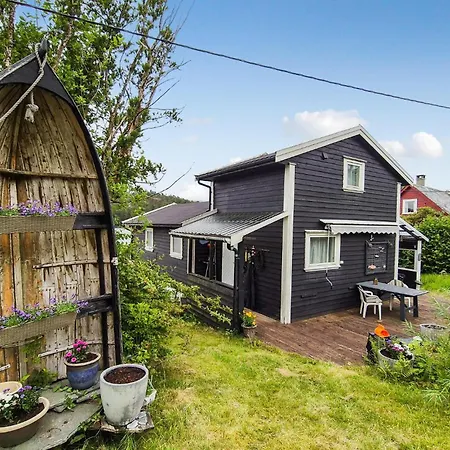 Holiday home Cozy In Forde I Hordaland With Kitchen